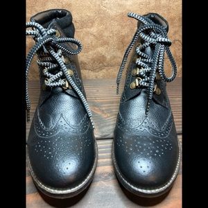 Lace up black BDG ankle boots size 7.5 NWOT